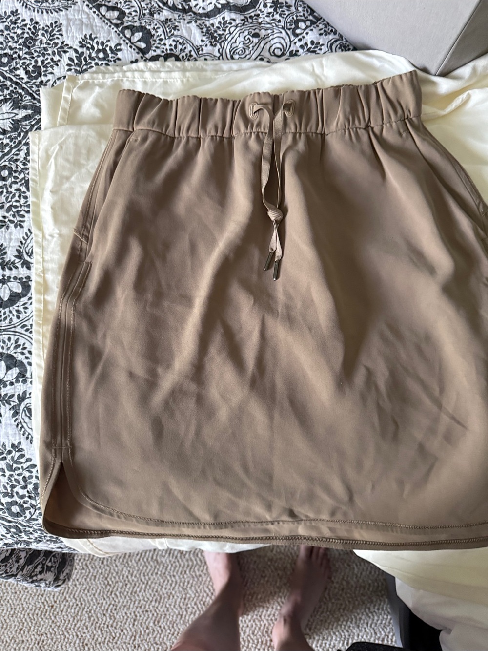 lululemon athletica Taupe Drawstring Mini Skirt